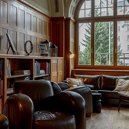 Alpine Hotel