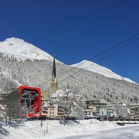 Alpine Szálloda 3*